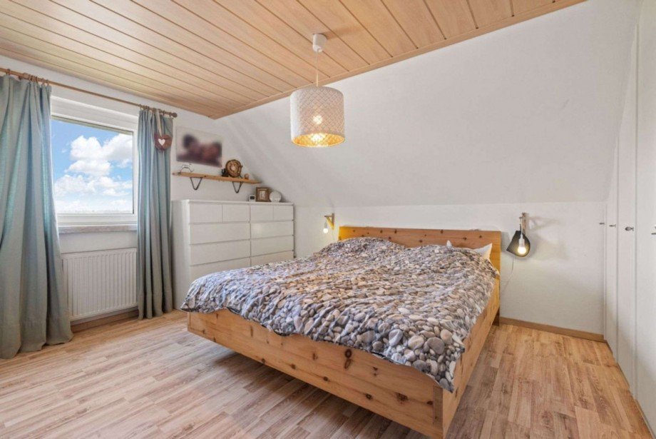 Schlafzimmer Einfamilienhaus K�nigsbrunn