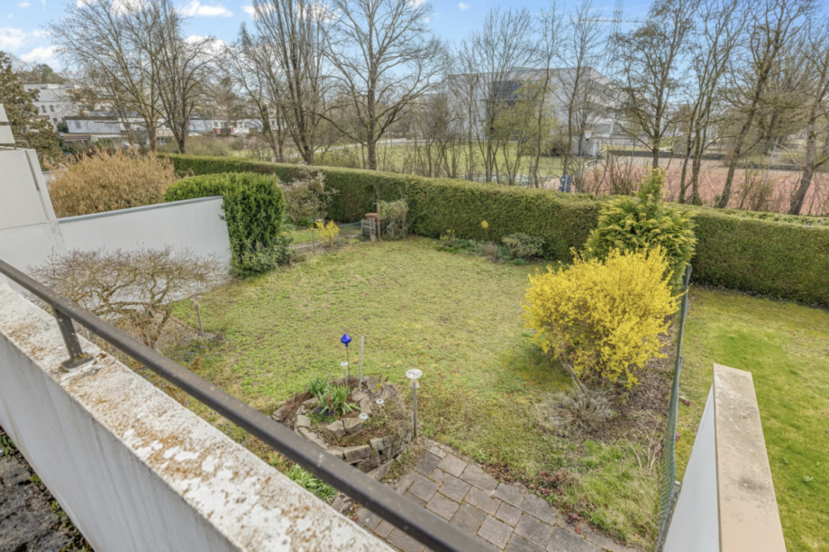 Garten Reihenmittelhaus Neus��