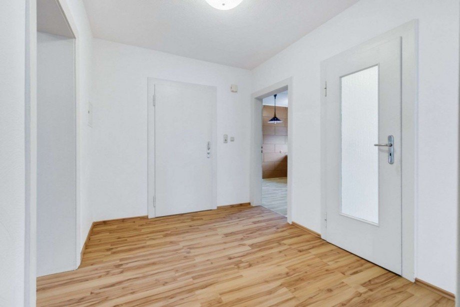Gang 2 Doppelhaush�lfte Augsburg