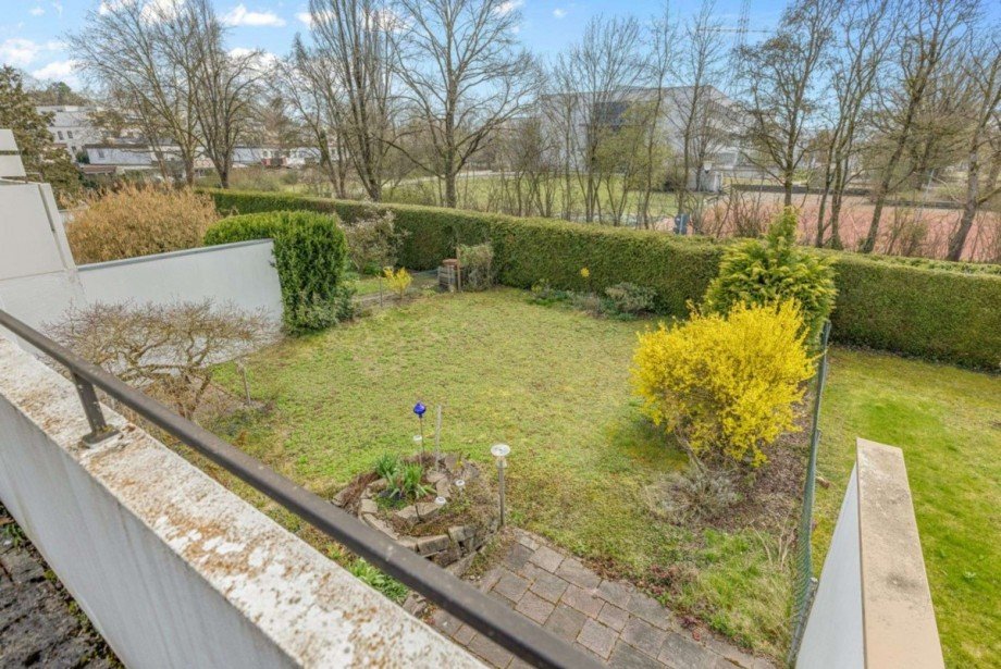 Garten Reihenmittelhaus Neus��
