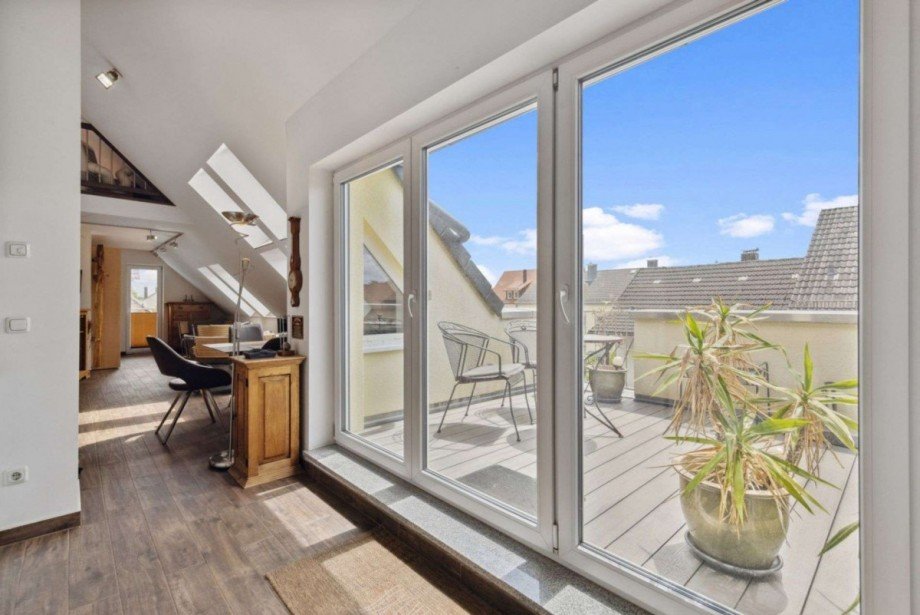 Blick zur Dachterrasse Dachgeschosswohnung Augsburg