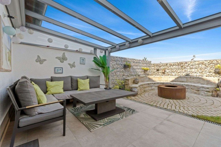 Terrasse Augsburg Doppelhaush�lfte Gro�z�gige Doppelhaush�lfte im B�renkeller: Familienoase mit besonderen Extras