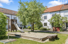 Wohngebiet Eine interessante Alternative: ERBBAURECHT  Tolles Reiheneckhaus mit Ausbaupotenzial