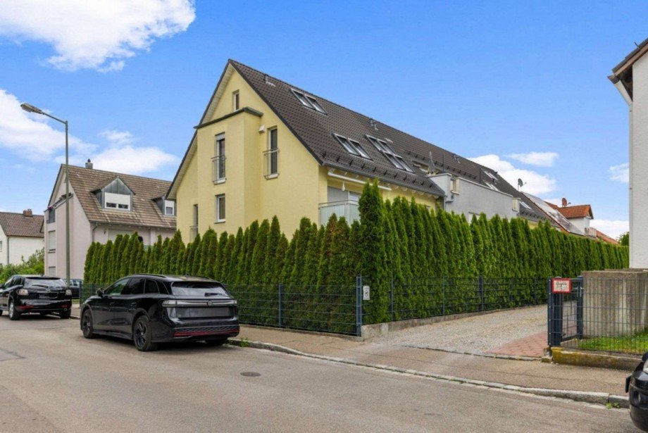 Hausansicht Dachgeschosswohnung Augsburg