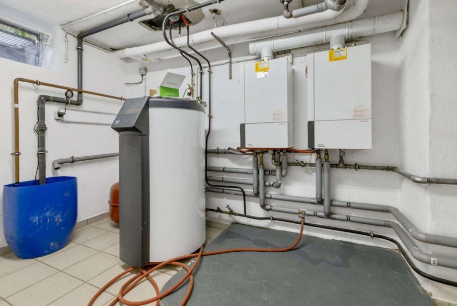 Technikraum Doppelhaush�lfte Augsburg