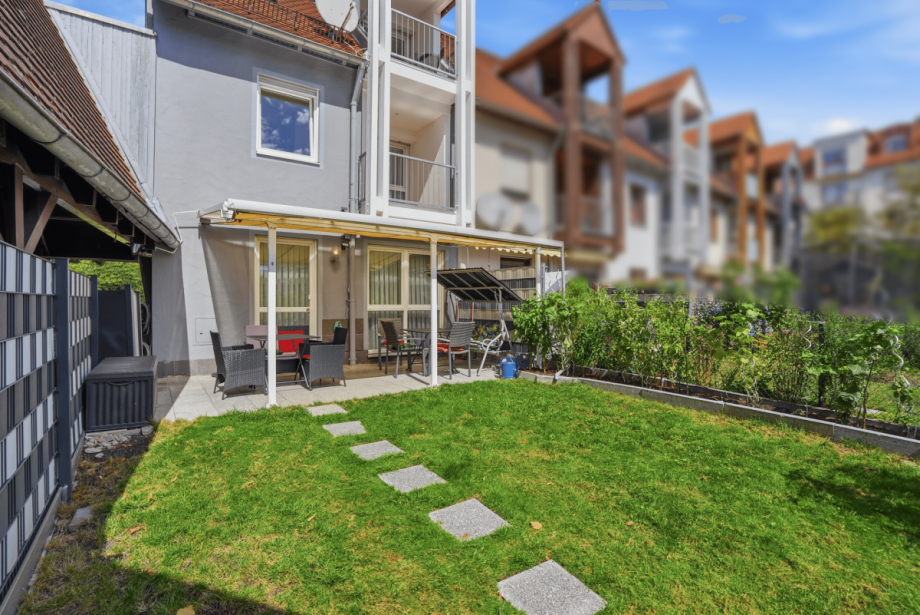 Garten mit Terrasse Reiheneckhaus Augsburg
