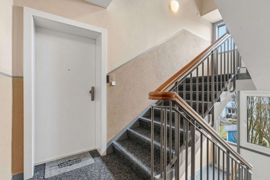 Treppenaufgang Etagenwohnung Augsburg