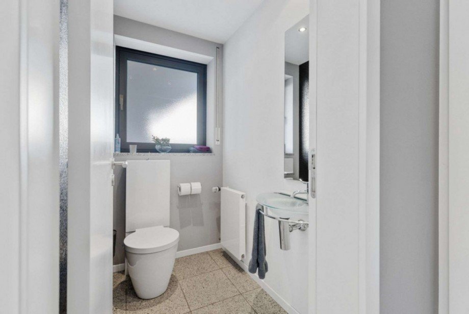 G�ste WC Doppelhaush�lfte Langweid am Lech