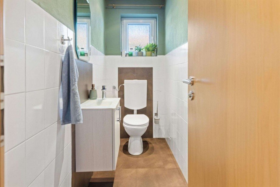 G�ste-WC Einfamilienhaus K�nigsbrunn