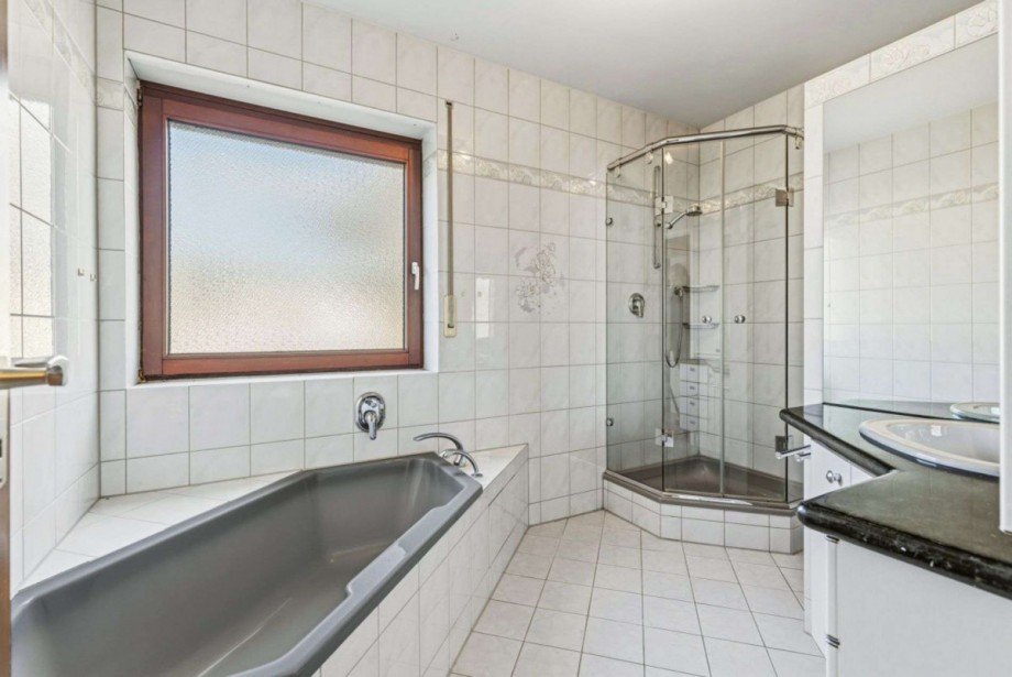 Bad Reihenmittelhaus Neus��