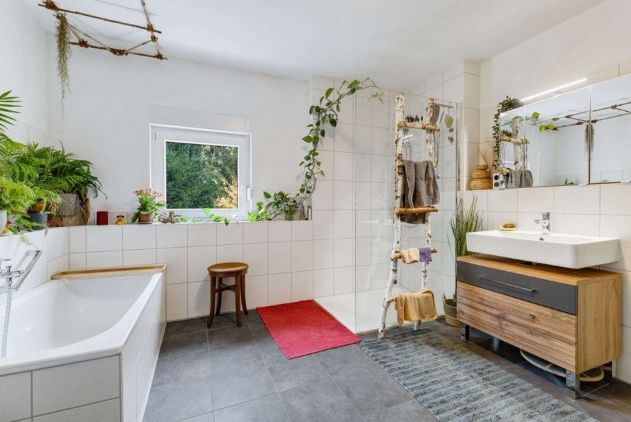 Bad 1 Doppelhaush�lfte Augsburg