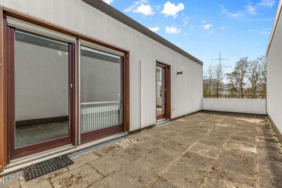 Terrasse oben Reihenmittelhaus Neus��